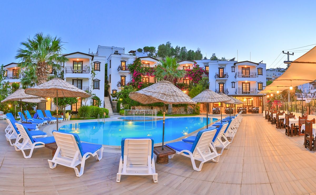 Sunny Garden Nilufer Hotel Turgutreis Exterior photo